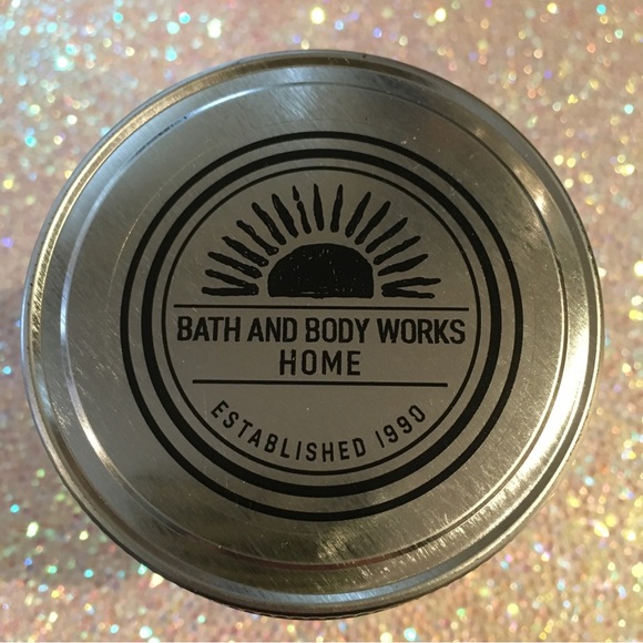 Sweet Cinnamon pumpkin Scented Candle - Picture 2 of 2